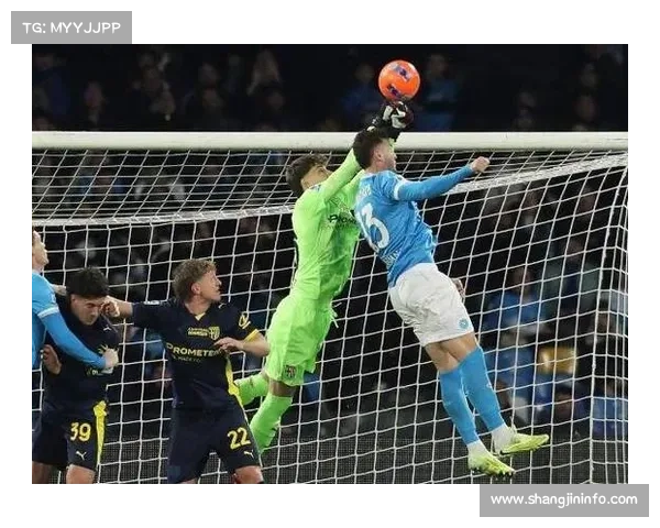 麦克托米纳破门被吹越位，那不勒斯主场憾失先机