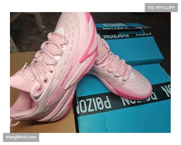 运动品牌发布新款球鞋，声称其设计有助于球员在转换中快速变向